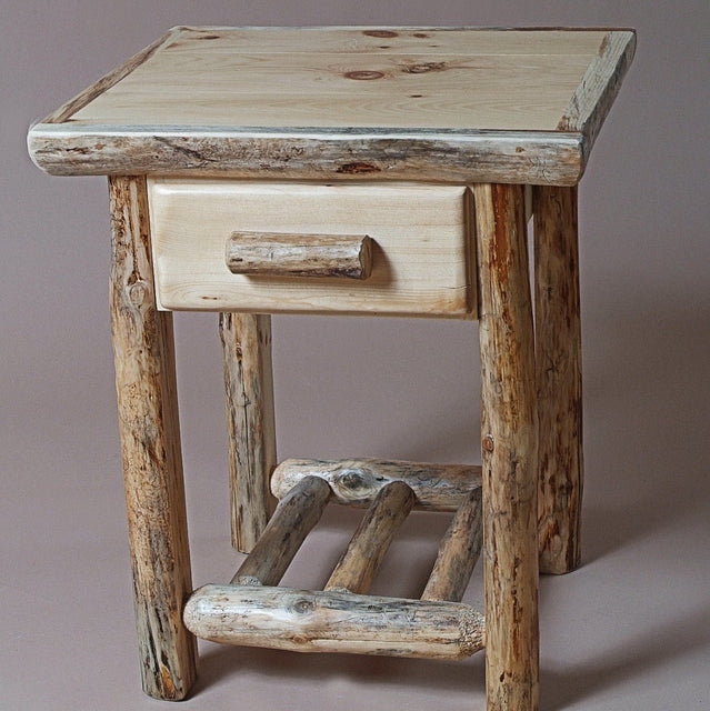 Classic Nightstand - Drawer & Shelf